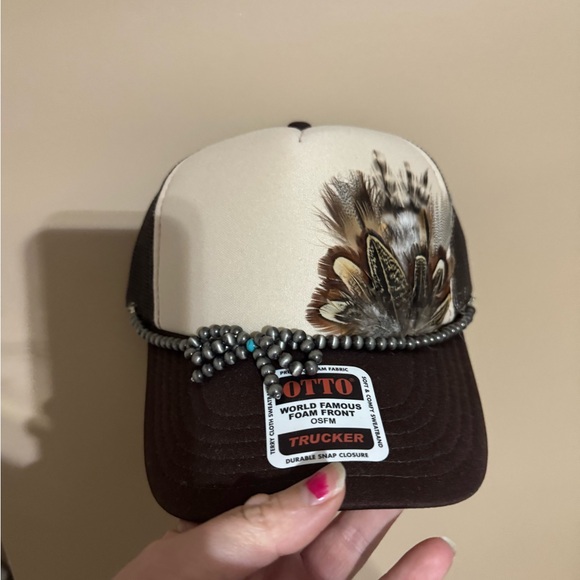 OTTO Accessories - Handmade OTTO Brown and Cream Feathered Cap